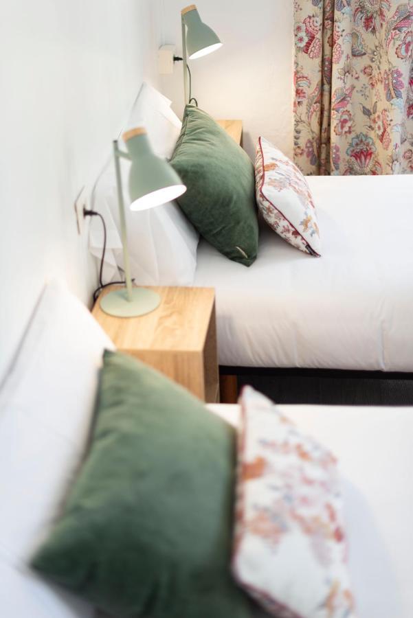 Hostal Santa Cruz Santiago de Compostela Eksteriør billede
