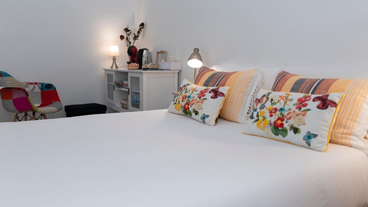 Hostal Santa Cruz Santiago de Compostela Eksteriør billede